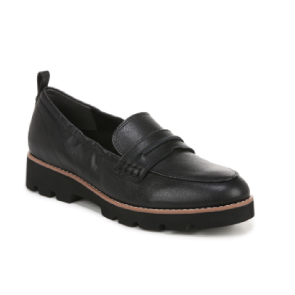 Vionic Cynthia II Loafer